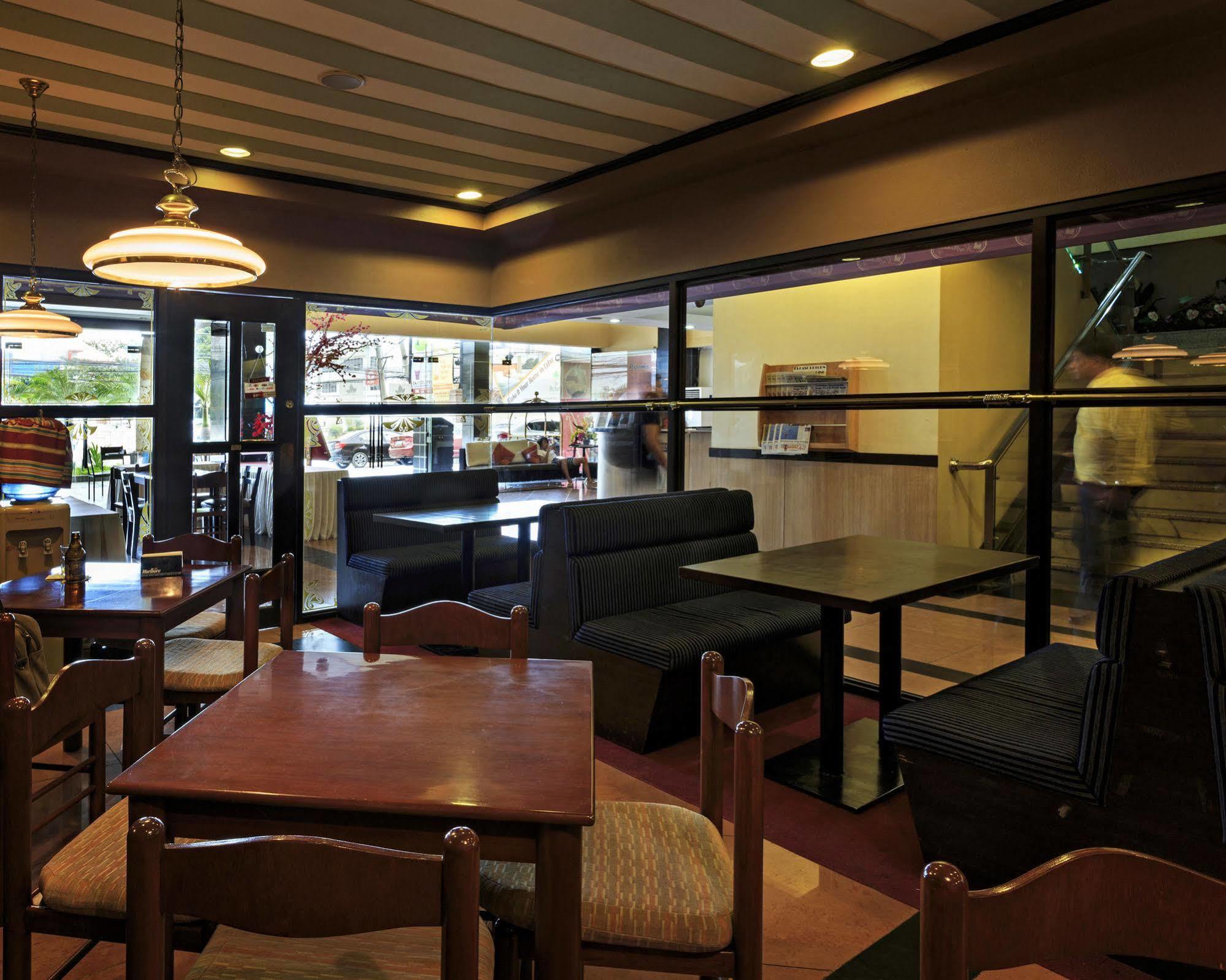 The Orchard Cebu Hotel & Suites Powered By Cocotel Eksteriør bilde